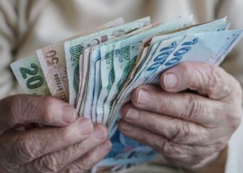 Hükümetin Üzerinde Çalıştığı Emeklilere Seyyanen Zam Sızdı!