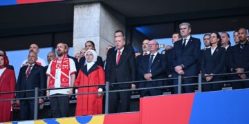 Cumhurbaşkanı Erdoğan Büyükekşi’nin Biletini Kesti!